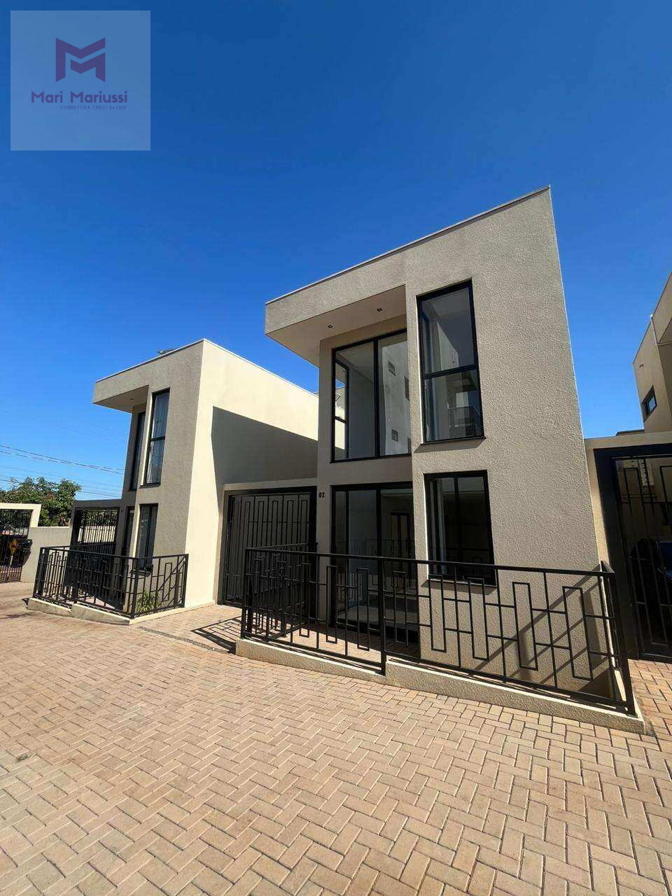 Sobrado em condomínio à venda, no Reidencial Dos Condás, , com 1 quarto, 86,28m² - Mariussi Imóveis